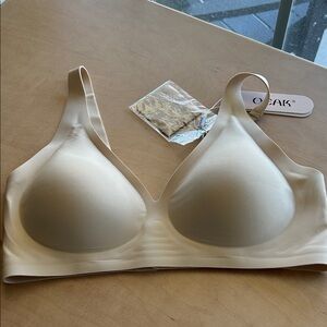Womens seamless bra